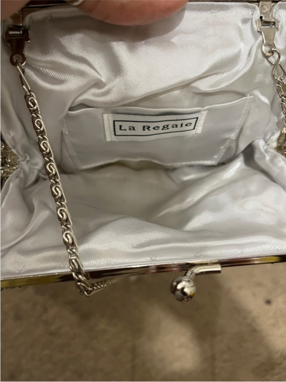Beaded Shell Evening Crossbody Bag in Silver - Picture 2 of 3